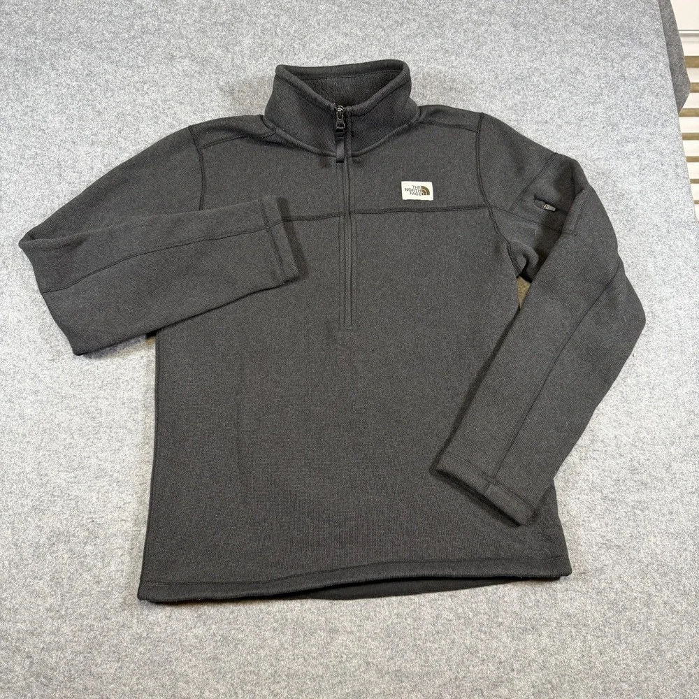 The North Face Pullover Mens Small Gray 1/4 Zip Fleece Hiking NF0A3YR8